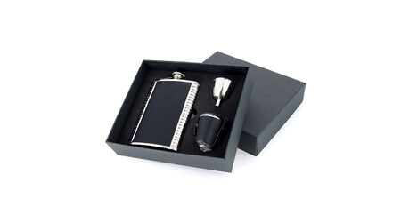 купите Подарочный набор: фляга походная для спиртного S.Quire 1508YGB, 3 стаканчика и воронка в Севастополе